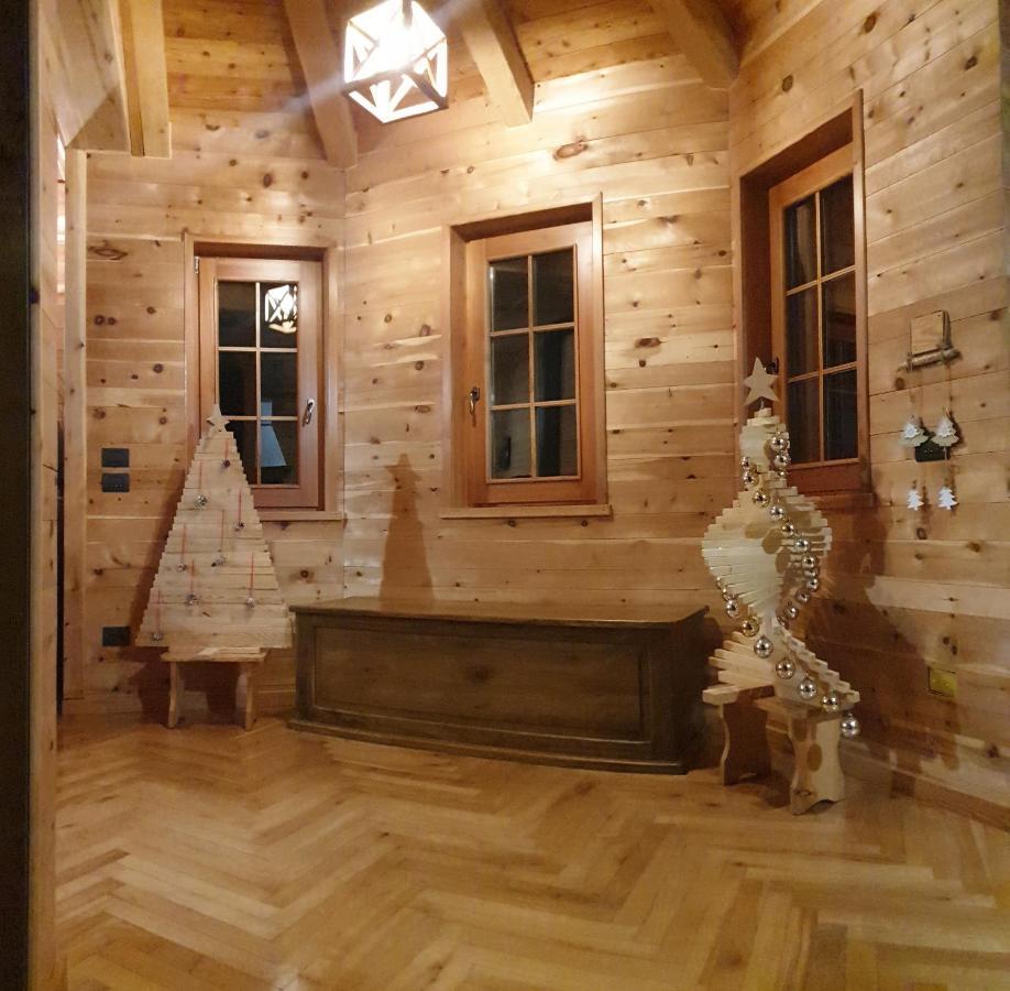 B&B Chalet Il Picchio Varzo Esterno foto