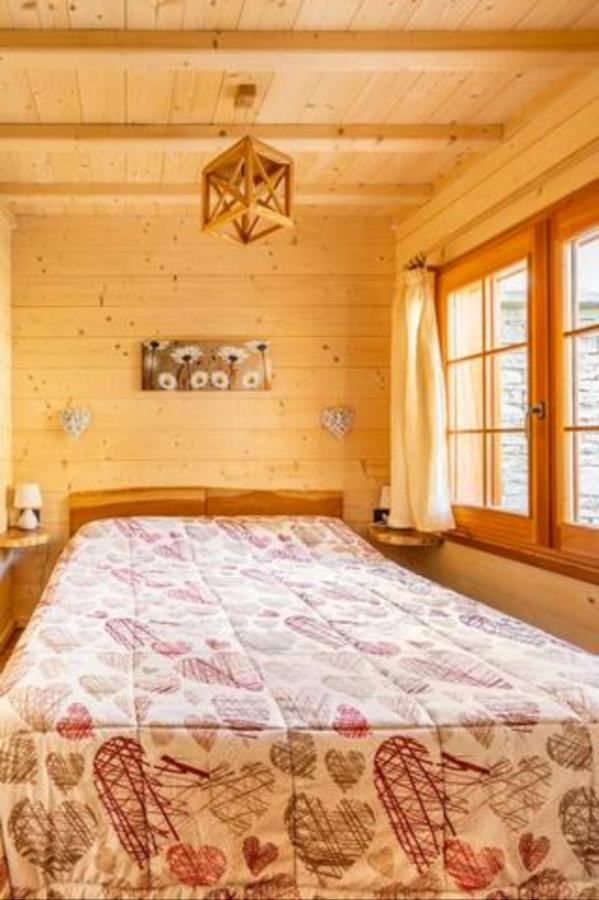 B&B Chalet Il Picchio Varzo Esterno foto