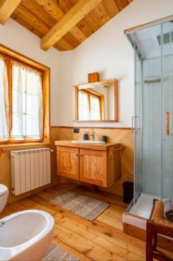 B&B Chalet Il Picchio Varzo Esterno foto