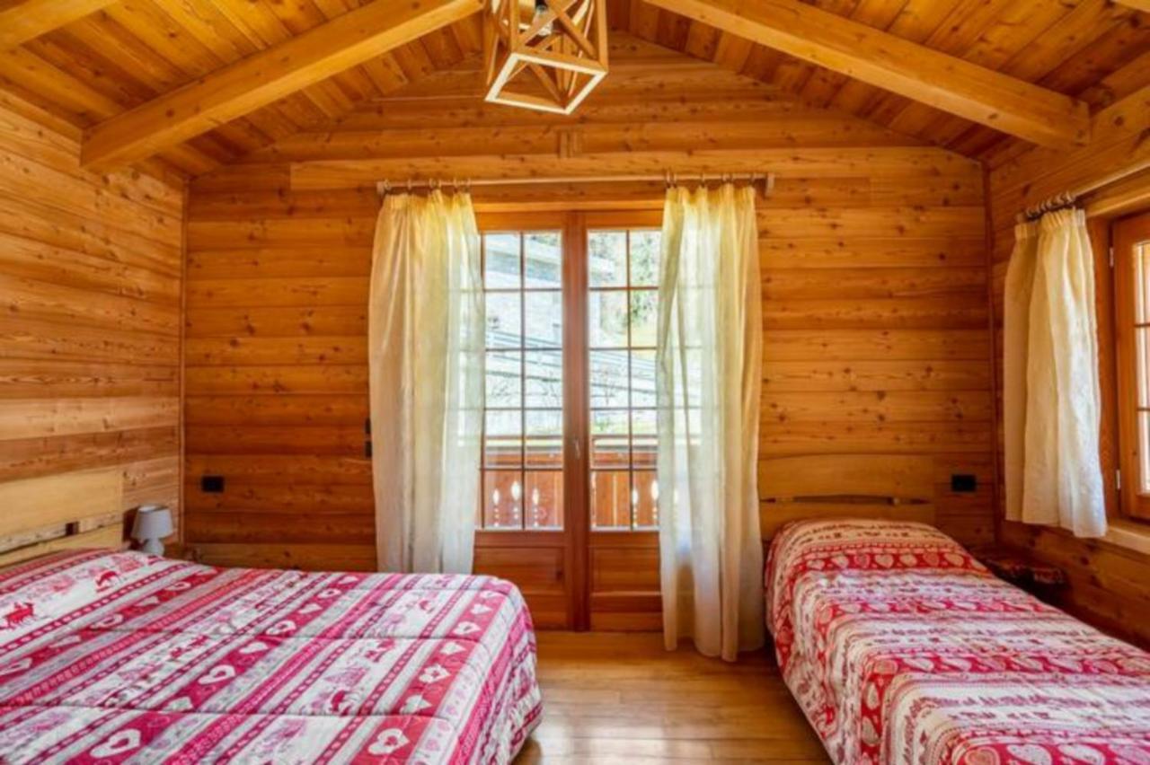 B&B Chalet Il Picchio Varzo Esterno foto